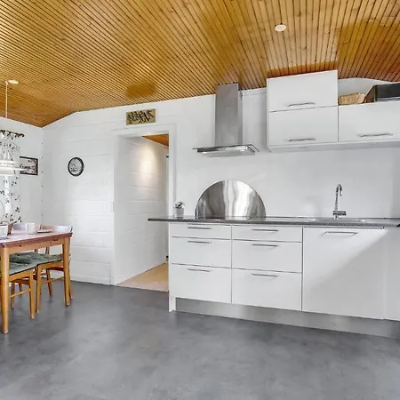 Σπίτι διακοπών Nice In Vaeggerlose W/ 2 Bedrooms *